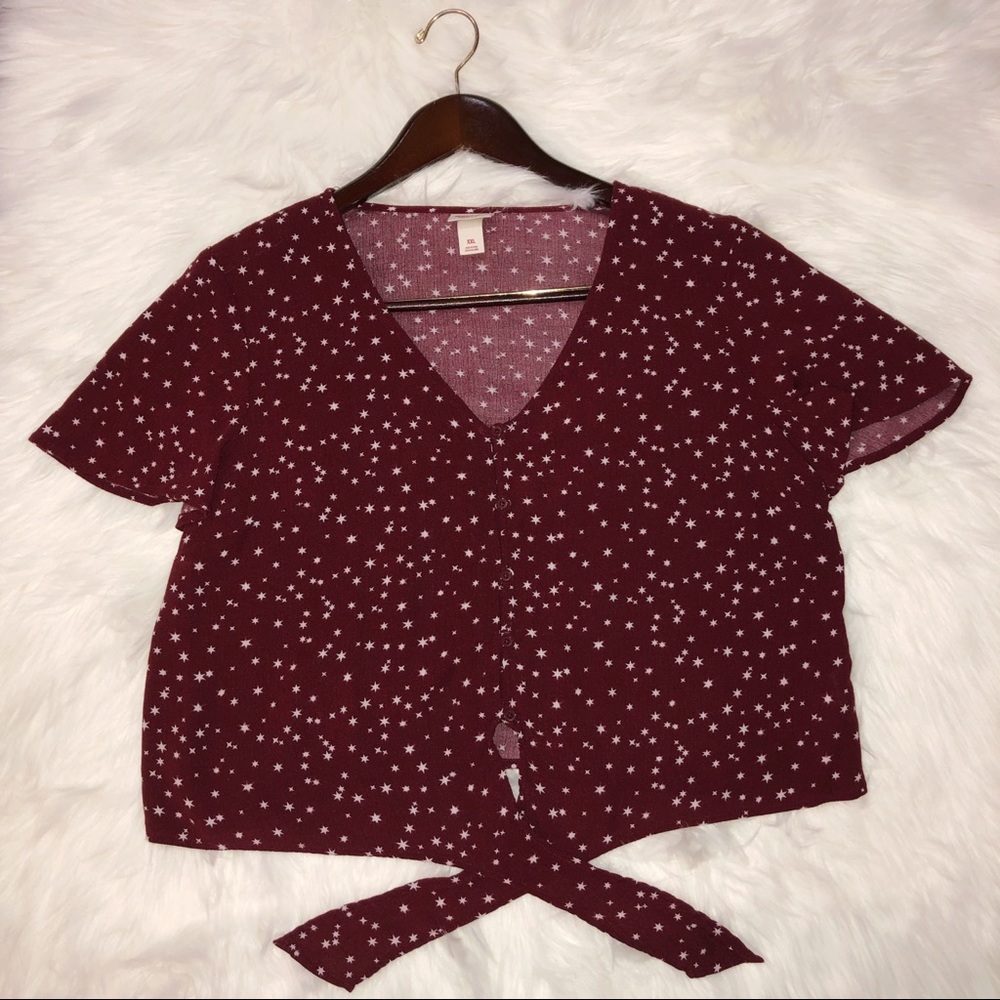 Printed dark red top